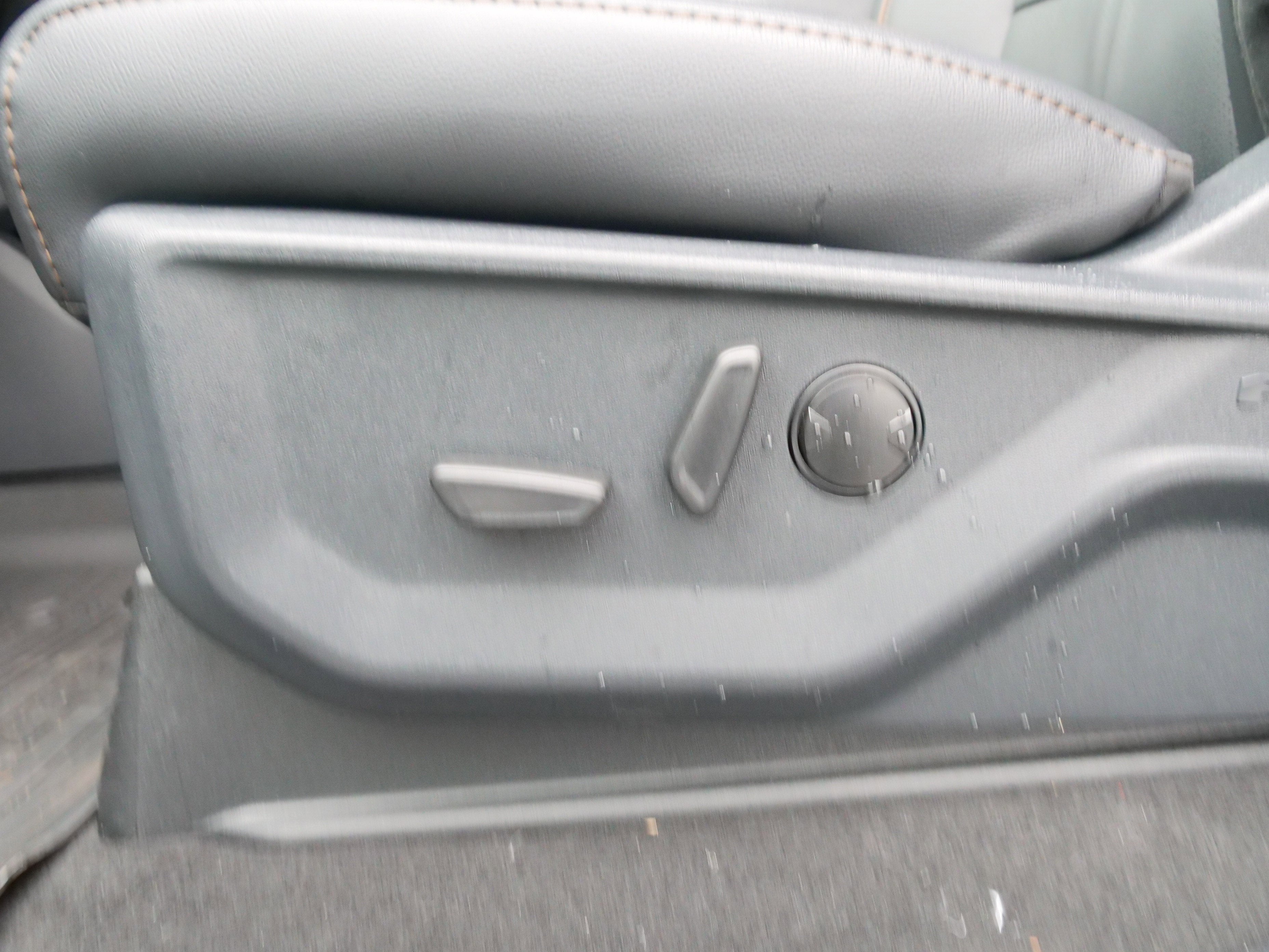 2026 Ford Super Duty F-350 SRW F-350® Lariat®