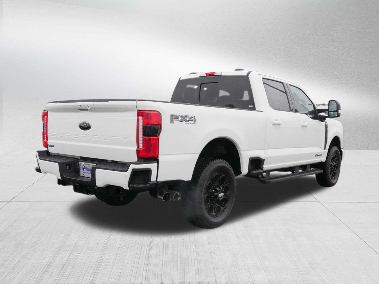 2026 Ford Super Duty F-350 SRW F-350® Lariat®