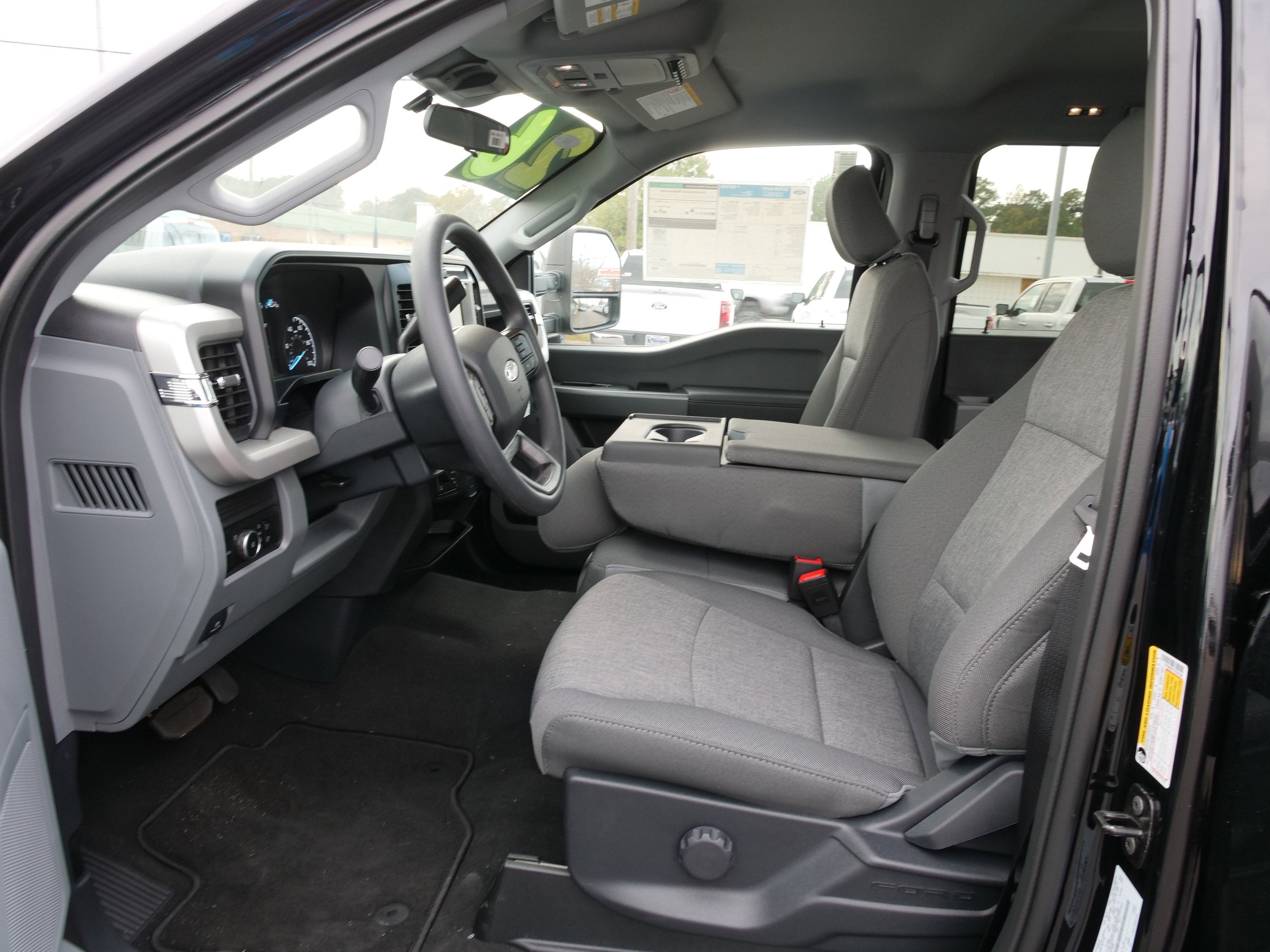 2026 Ford Super Duty F-350 SRW F-350® XL