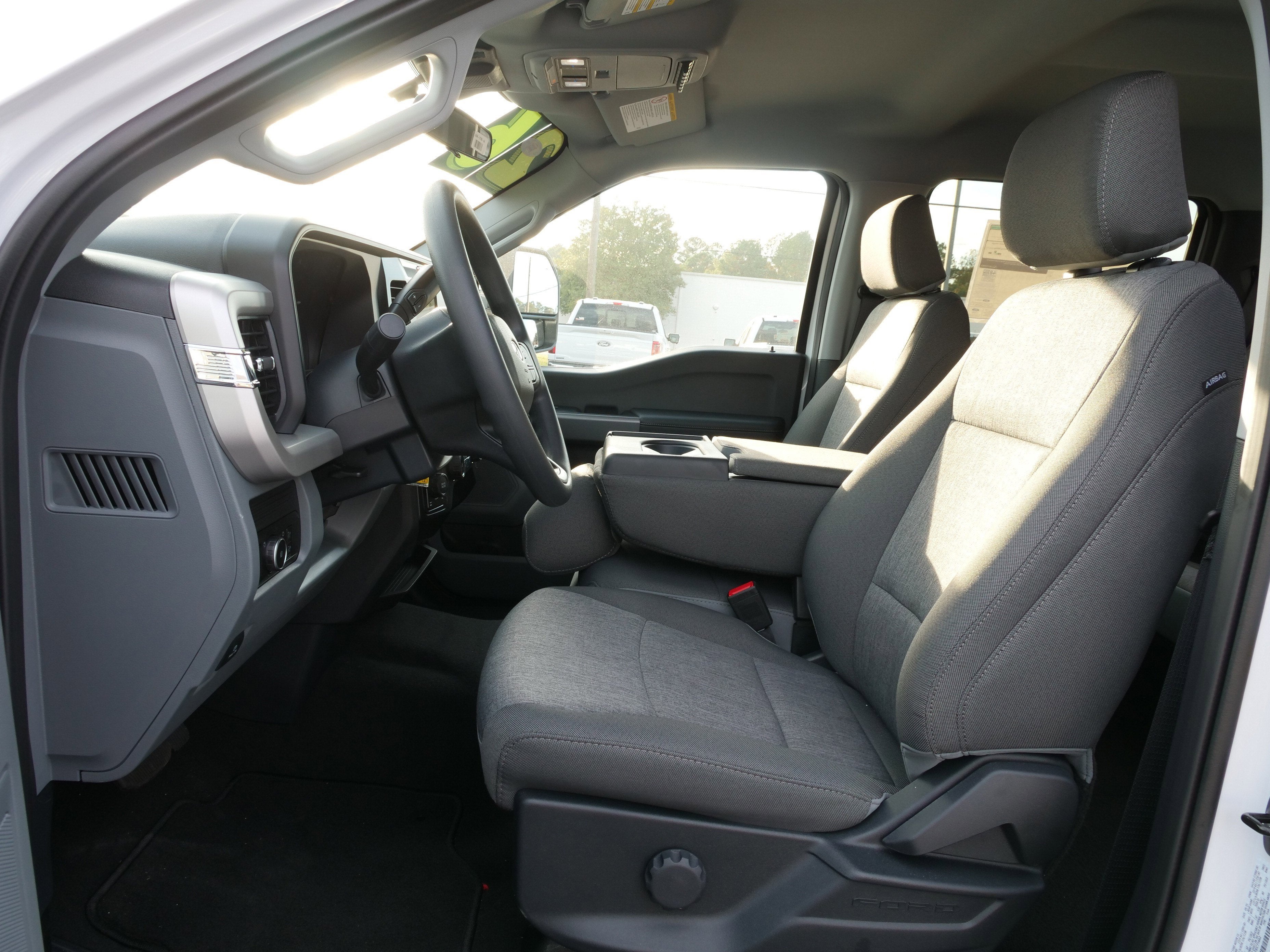 2026 Ford Super Duty F-350 SRW F-350® XL