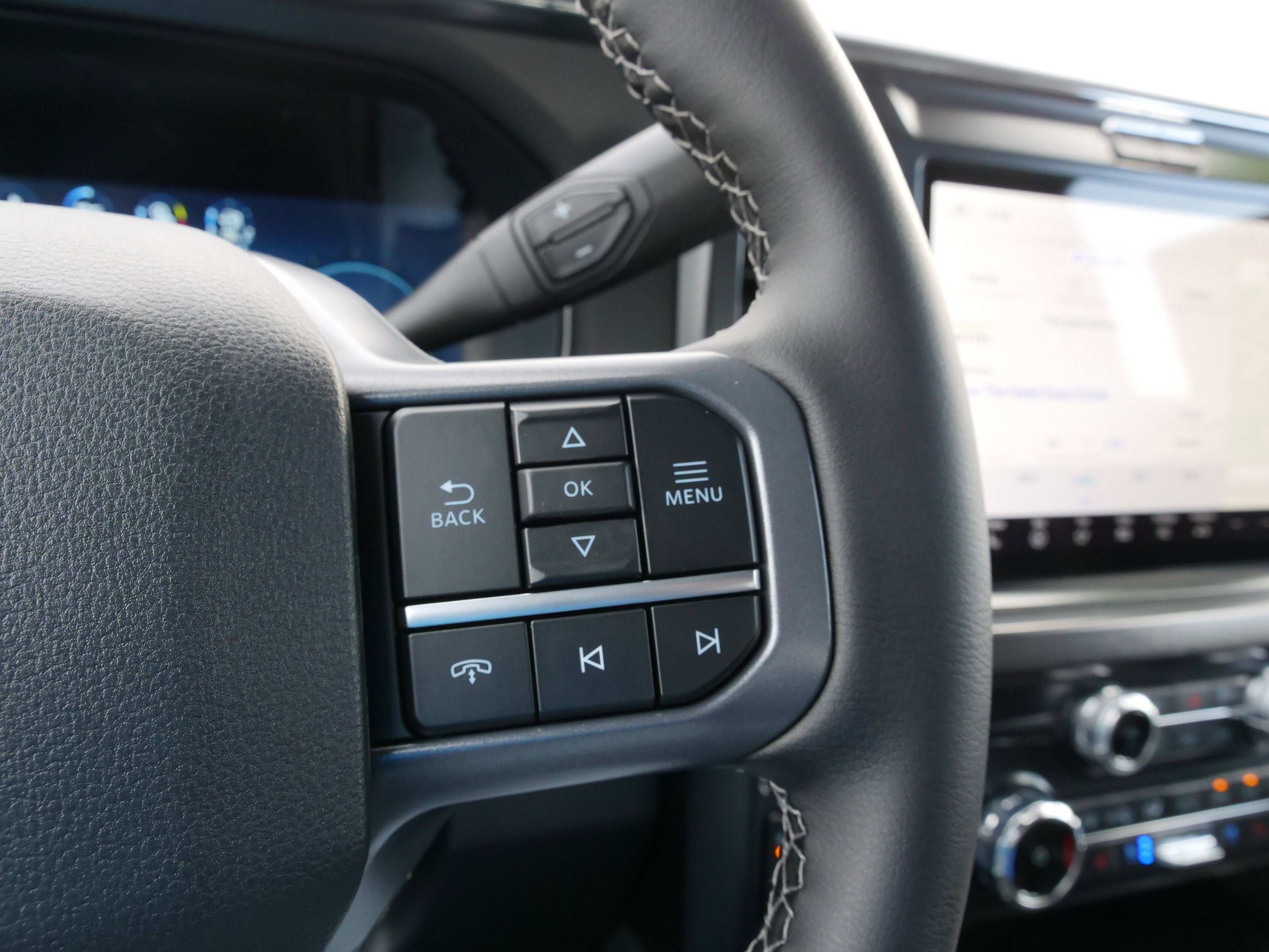 2026 Ford Super Duty F-350 SRW F-350® Lariat®