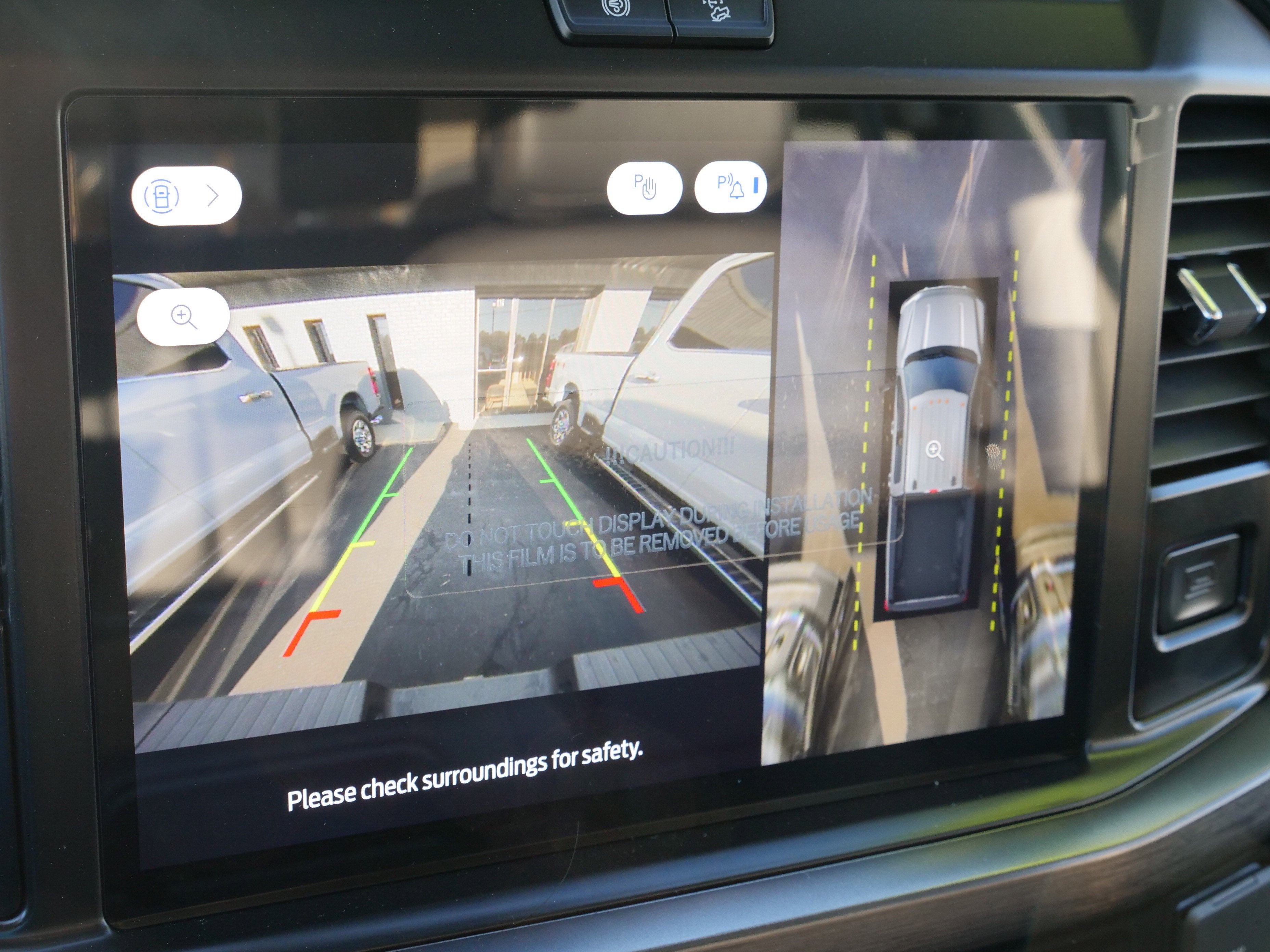 2026 Ford Super Duty F-350 SRW F-350® Lariat®