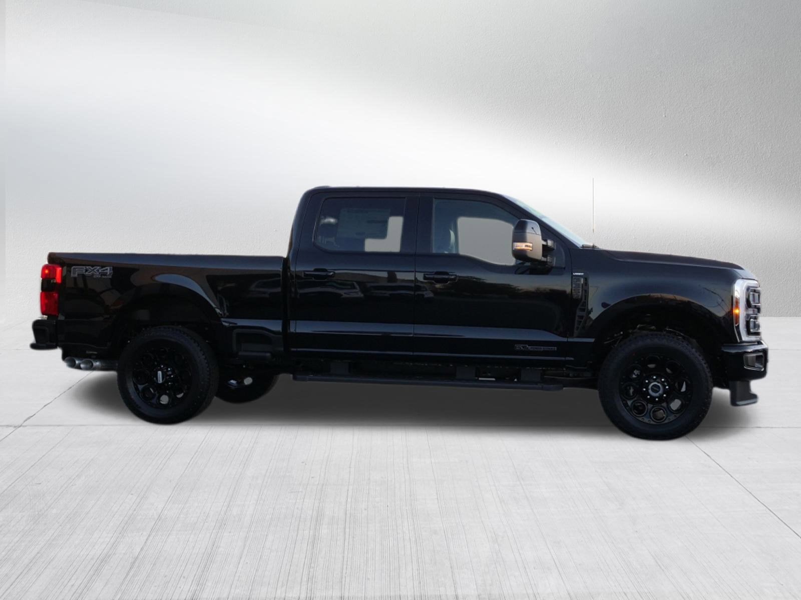 2026 Ford Super Duty F-350 SRW F-350® Lariat®