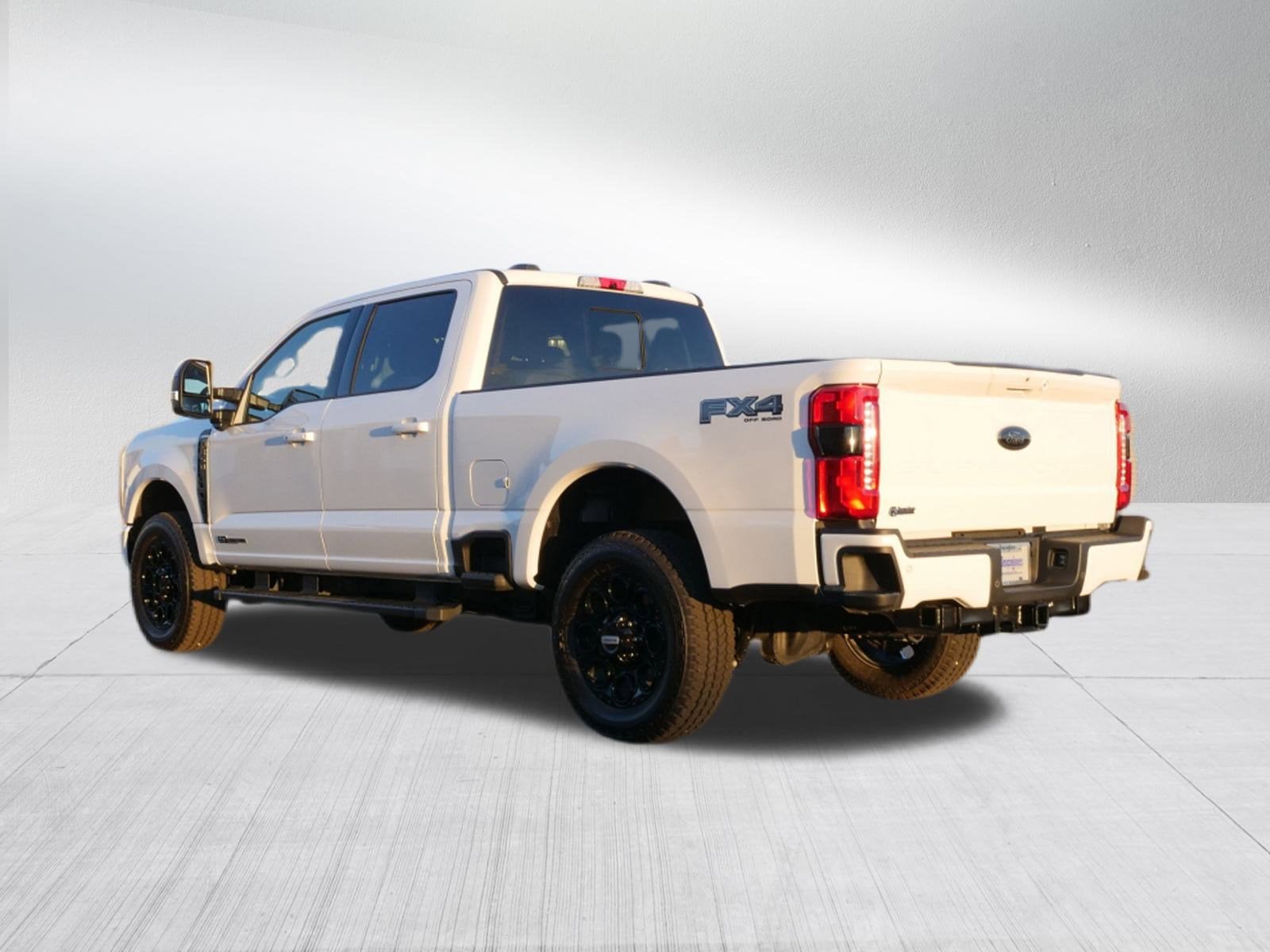 2026 Ford Super Duty F-350 SRW F-350® Lariat®
