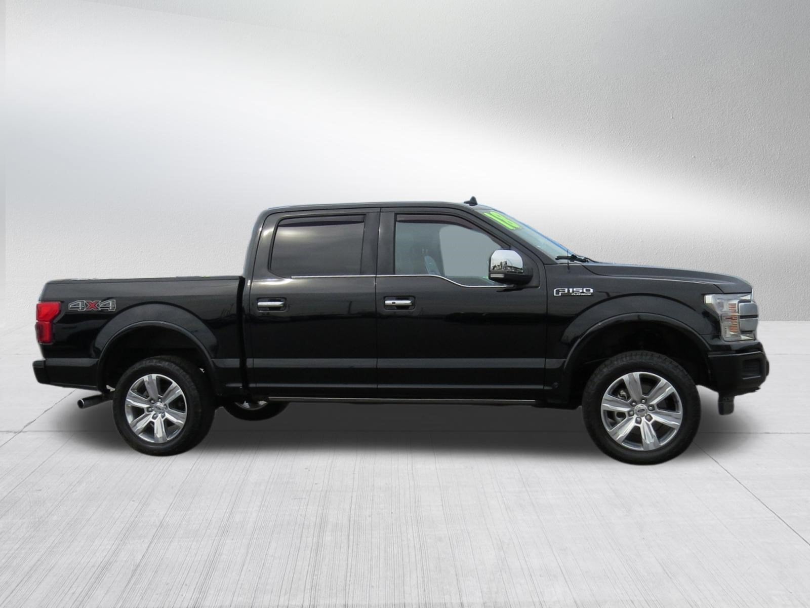 2018 Ford F-150 Platinum 4WD SuperCrew w/Nav & Panoramic Sunroof