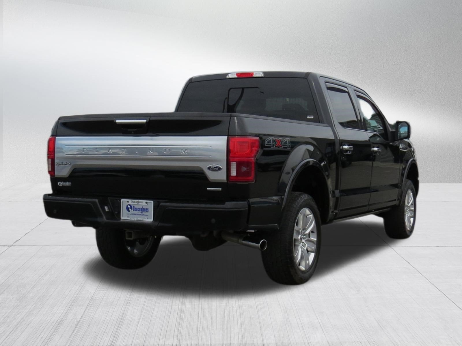 2018 Ford F-150 Platinum 4WD SuperCrew w/Nav & Panoramic Sunroof
