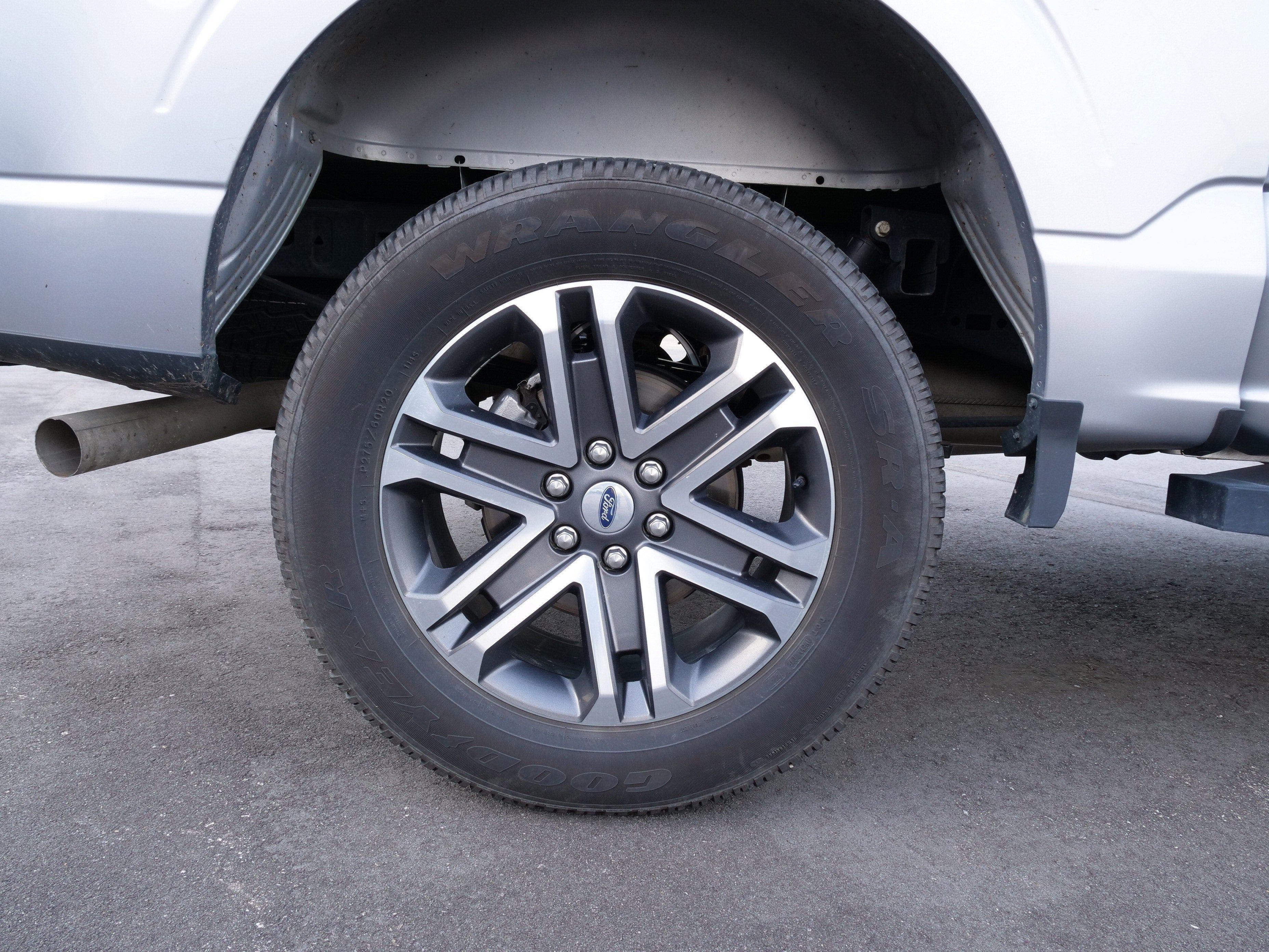 2022 Ford F-150 Base