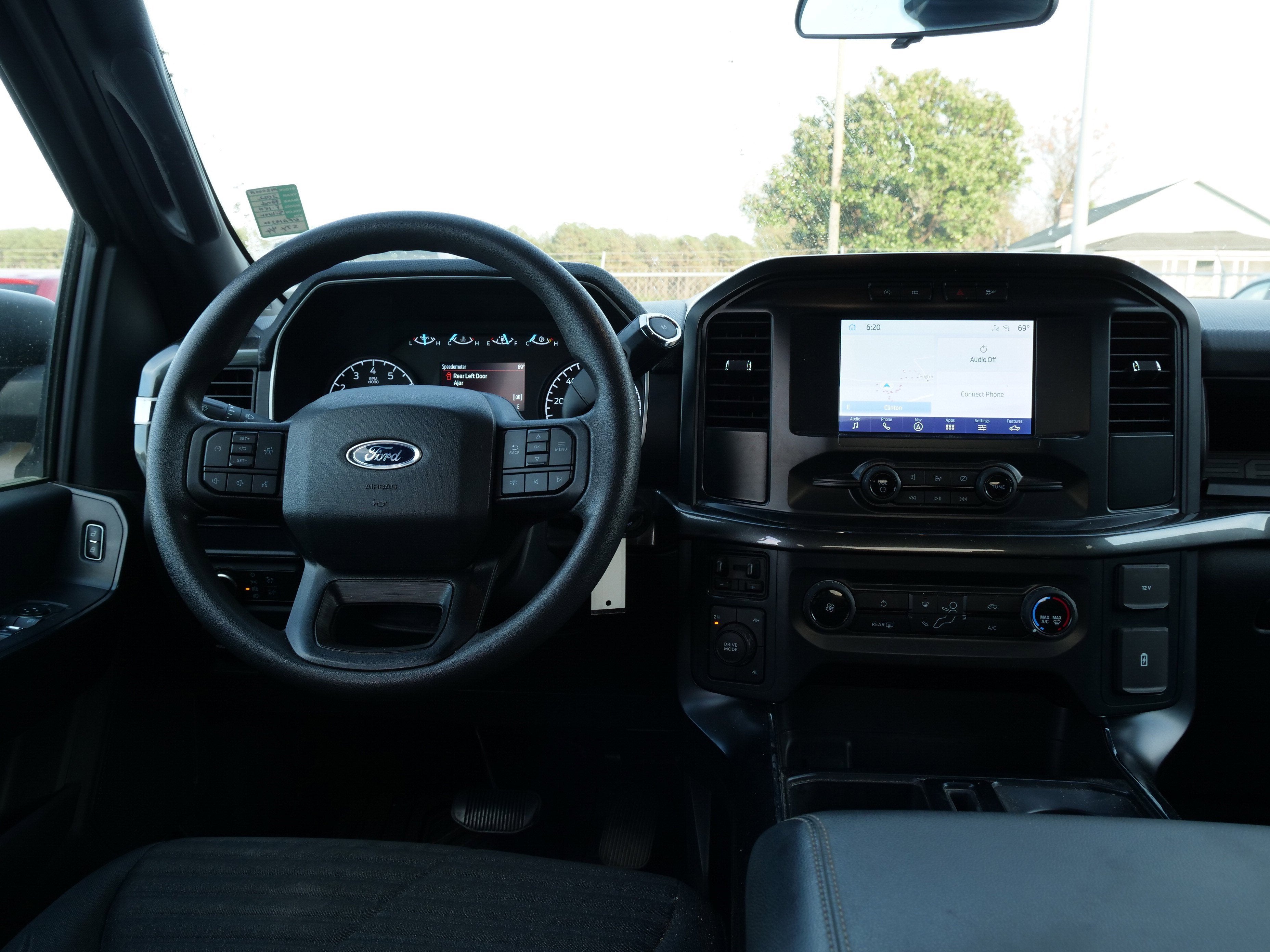 2022 Ford F-150 Base