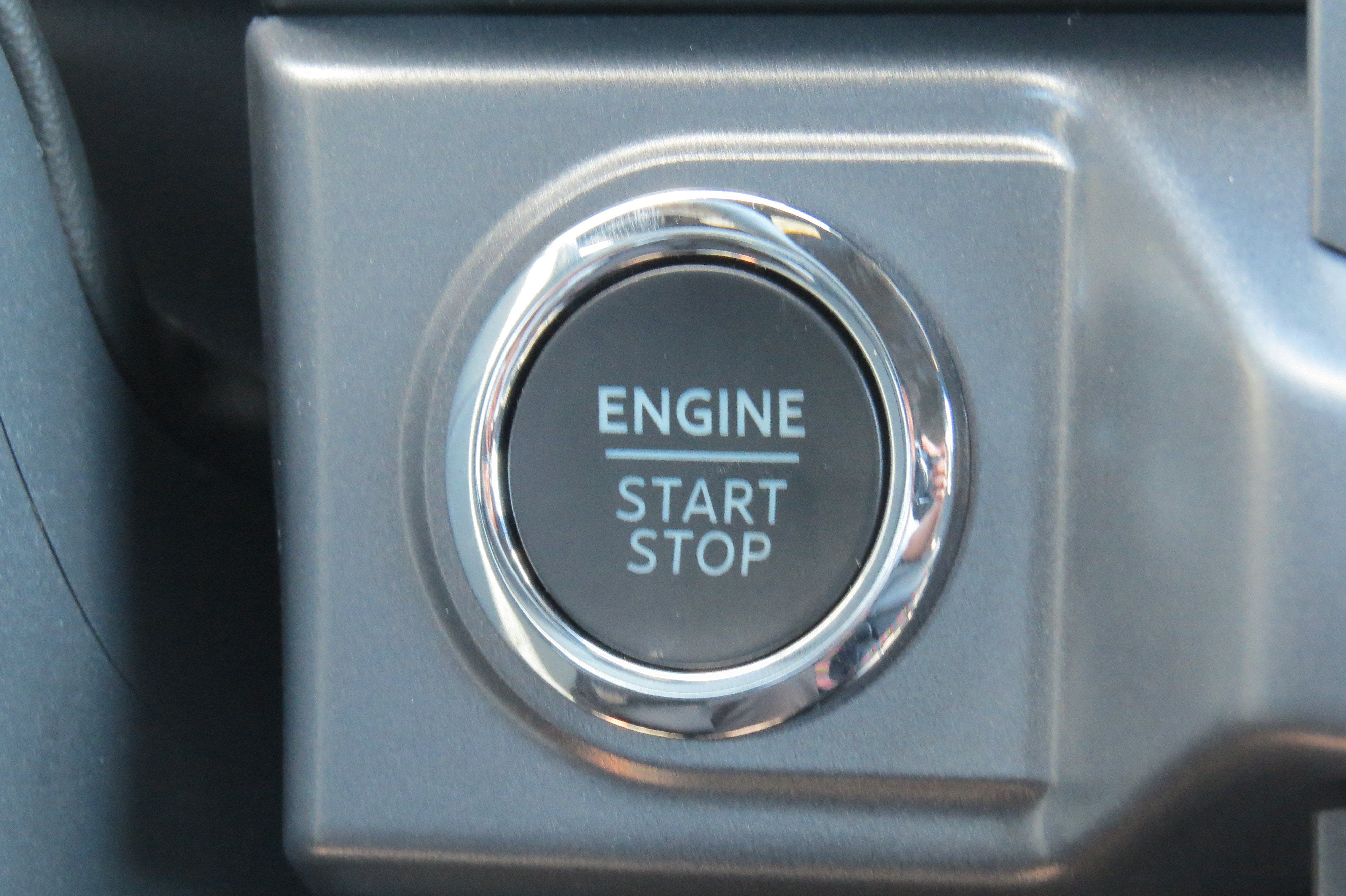 2026 Ford F-150 XLT 4WD SuperCrew w/ Black Appearance Pkg.