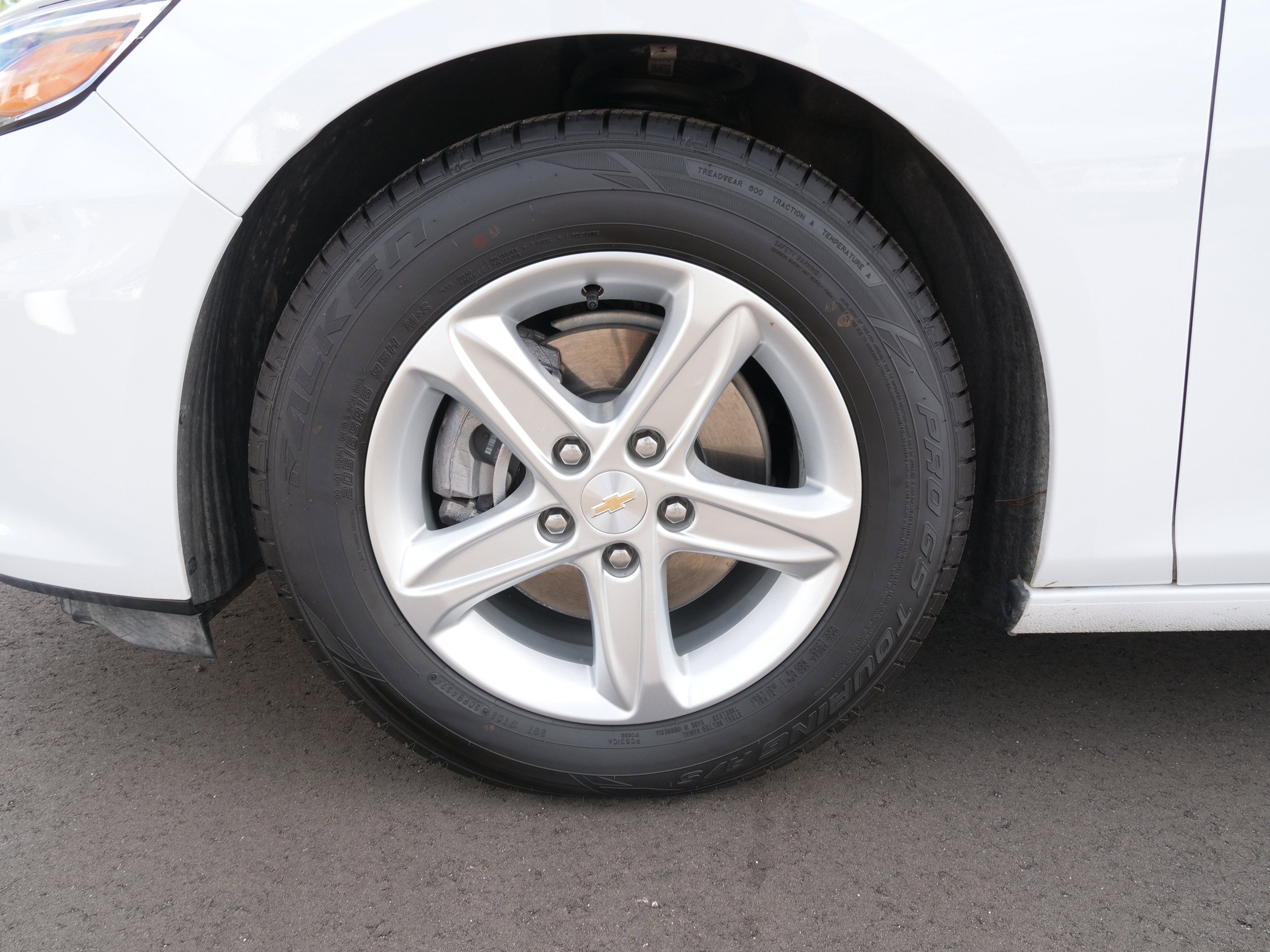 2024 Chevrolet Malibu LS