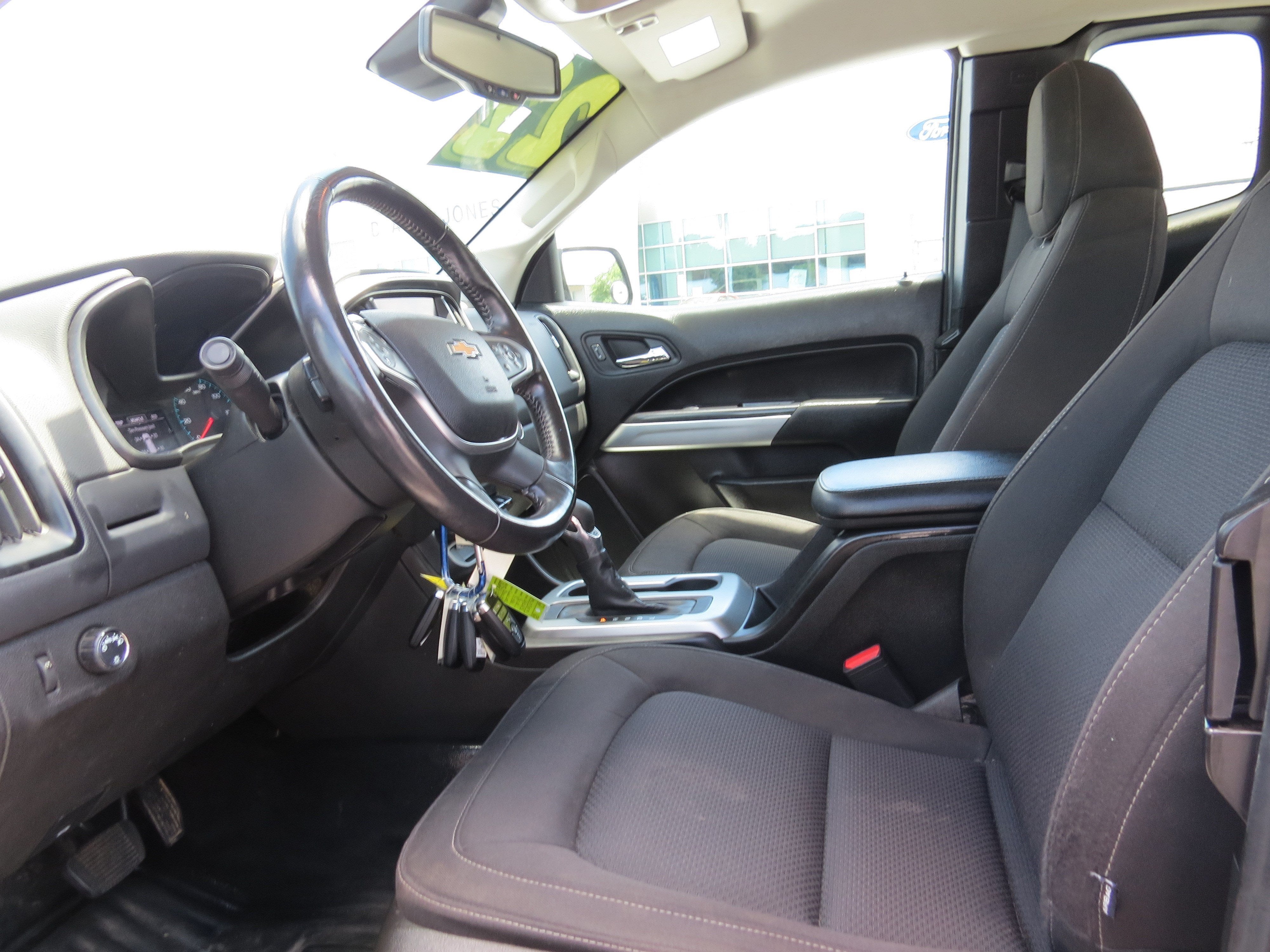 2022 Chevrolet Colorado 2WD LT