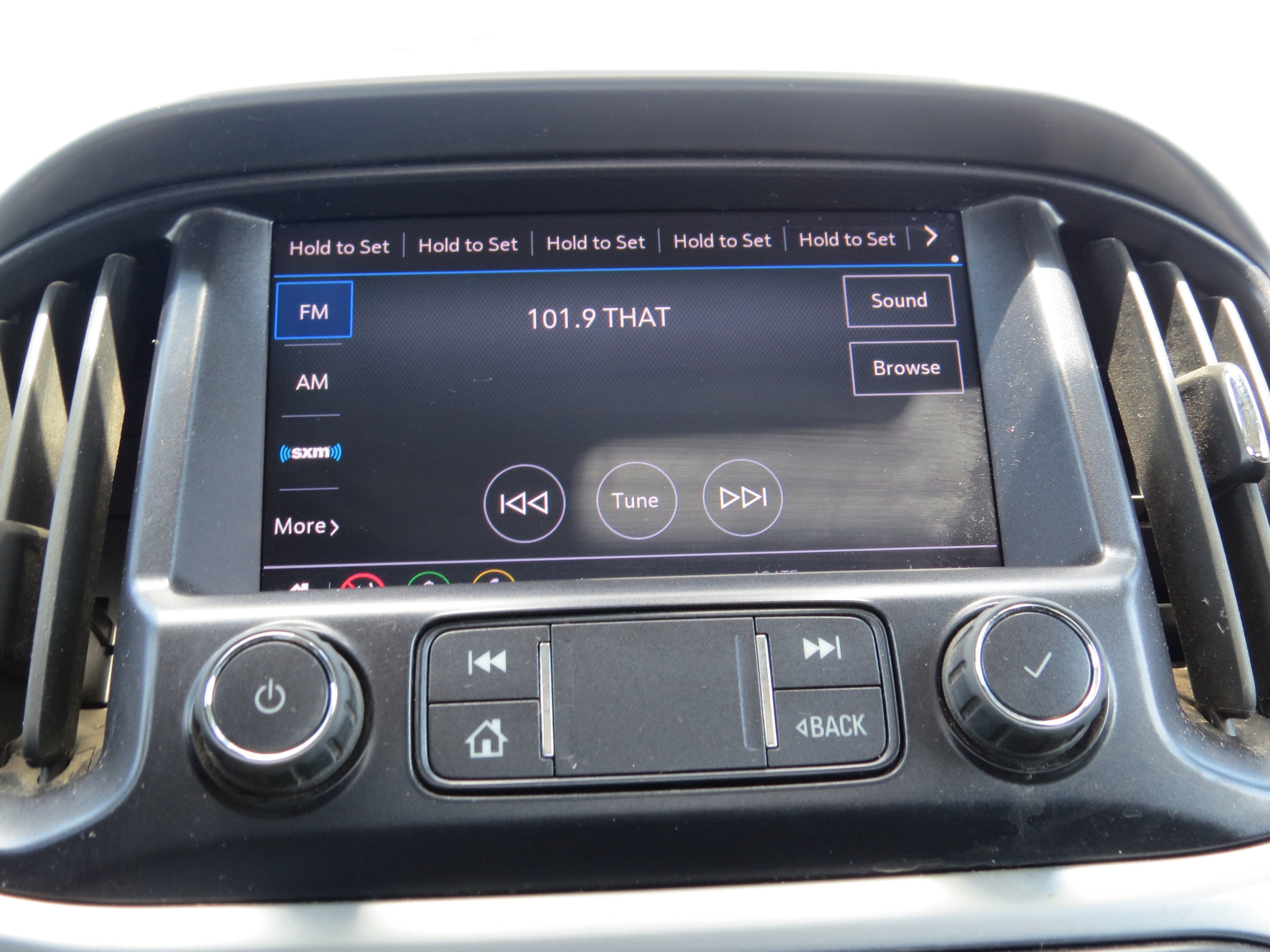 2022 Chevrolet Colorado 2WD LT