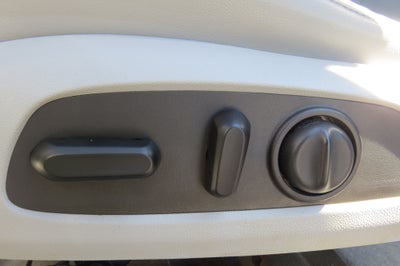 2017 GMC Acadia SLT AWD w/ 3rd Row