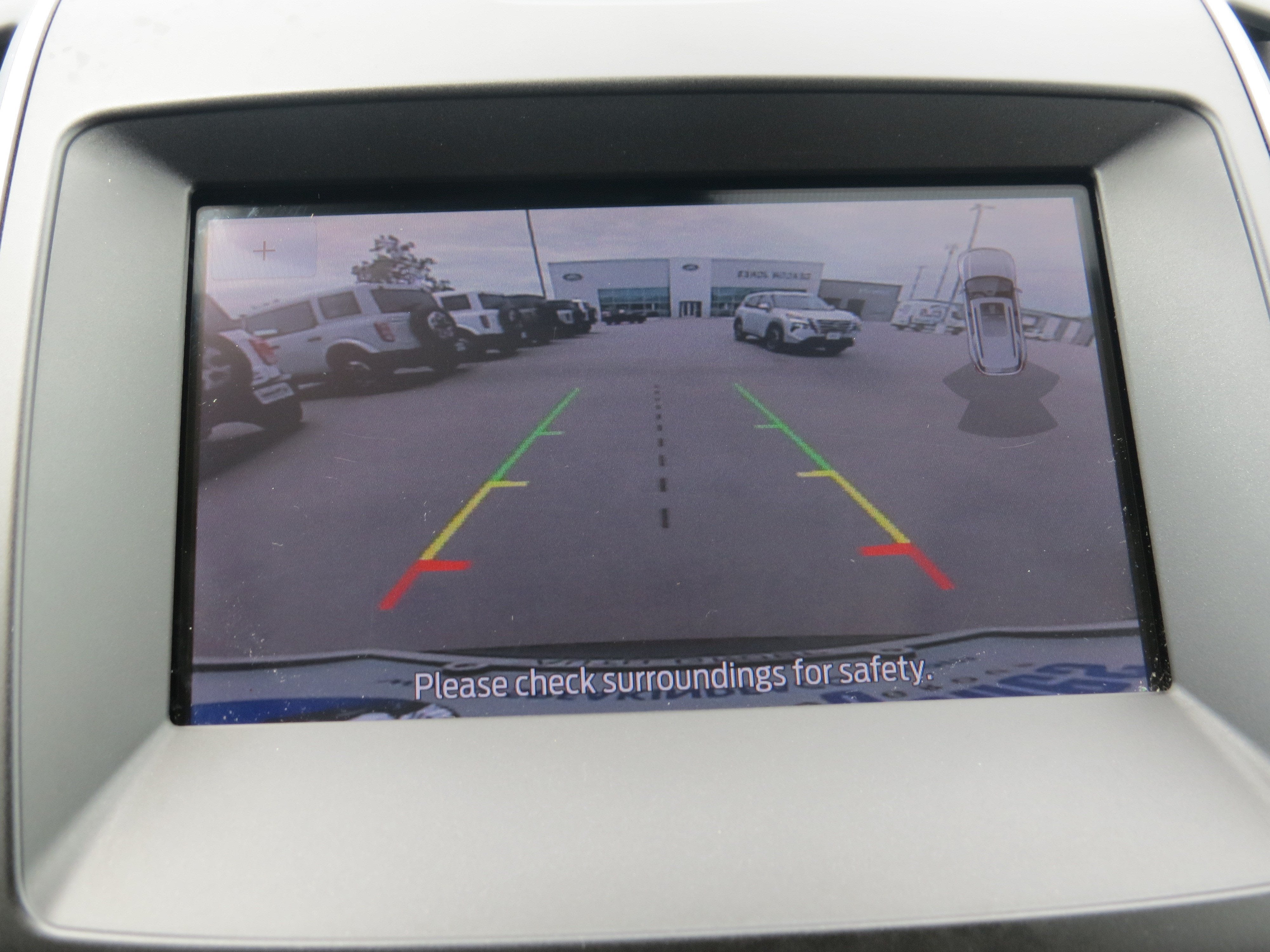2020 Ford Edge Base