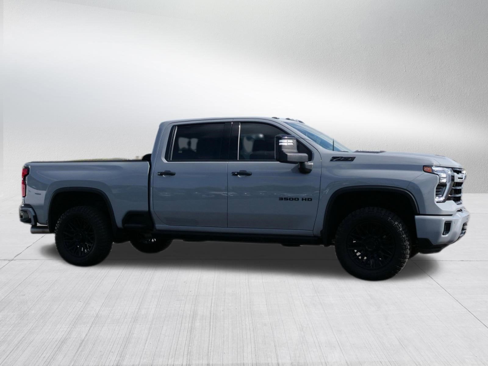 2024 Chevrolet Silverado 3500HD LTZ