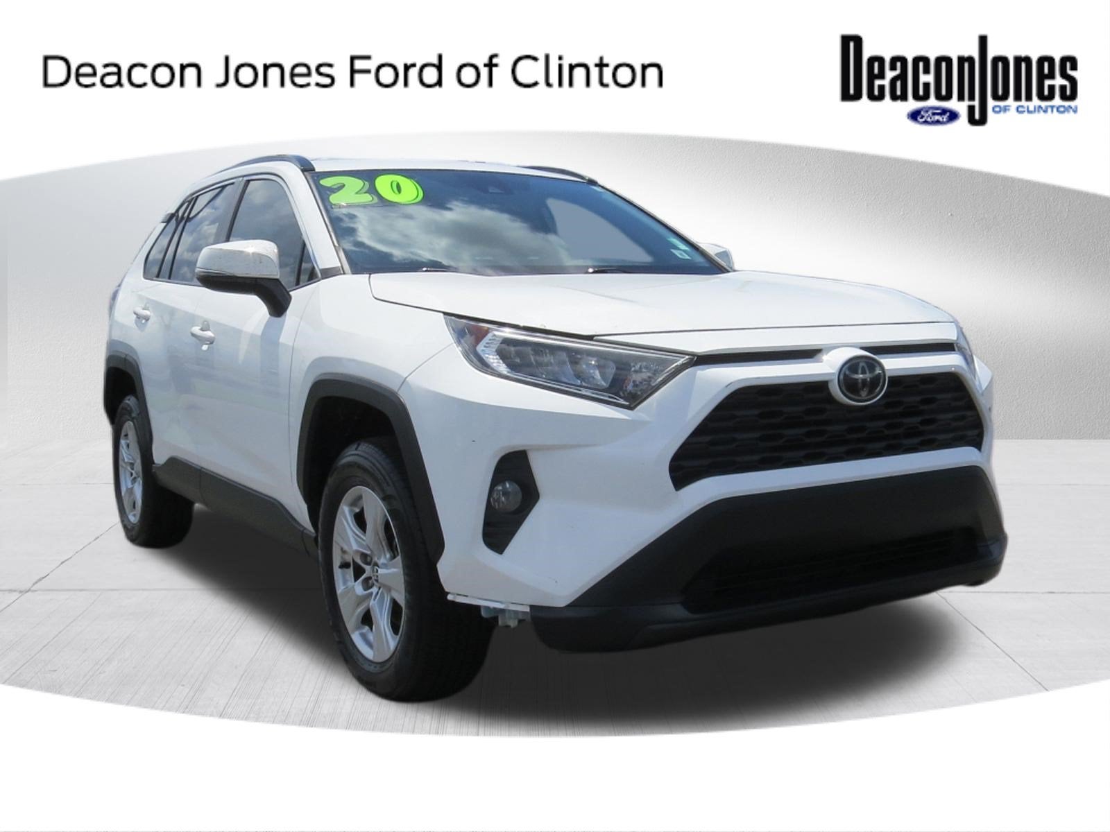 2020 Toyota RAV4 XLE