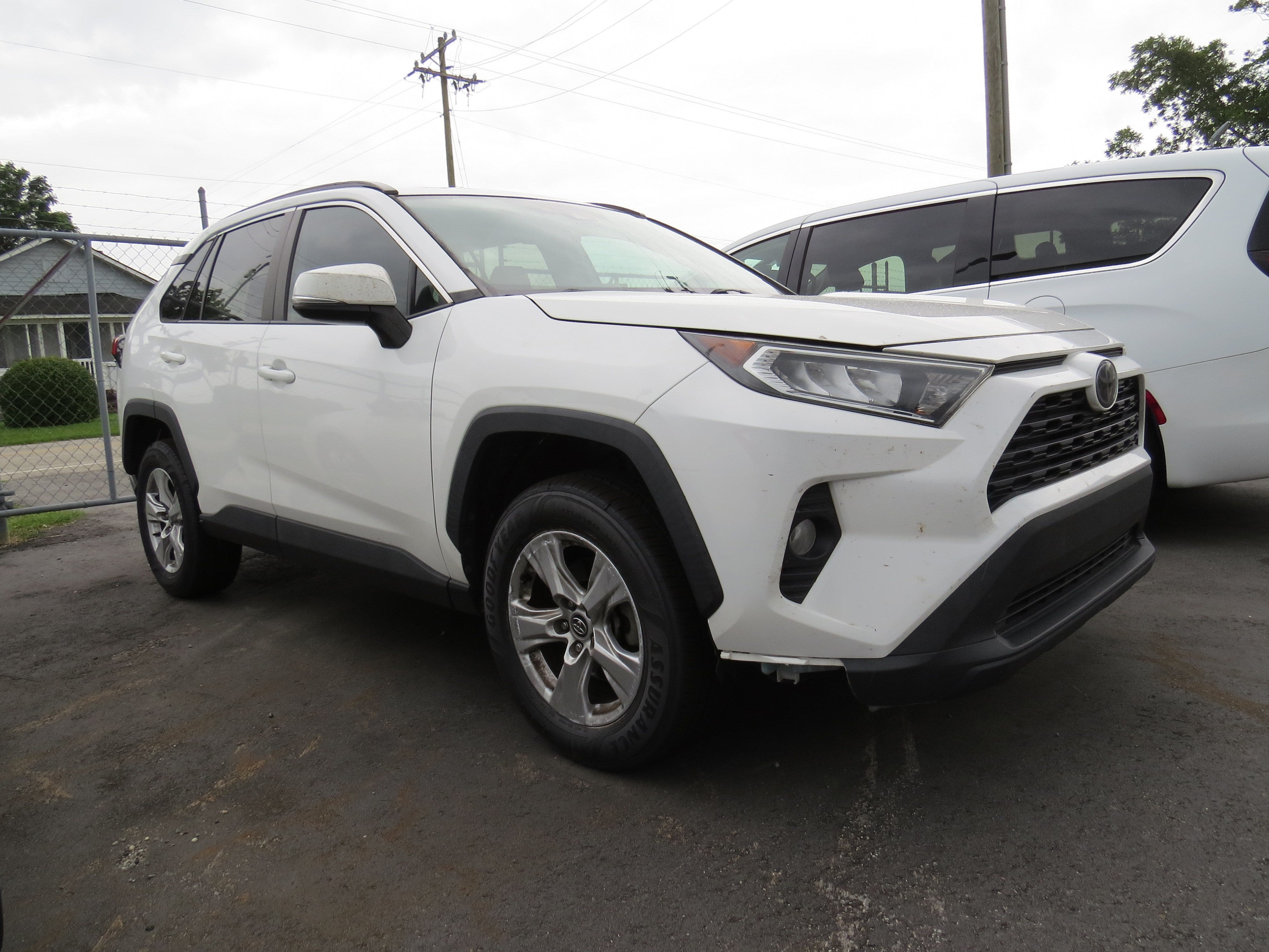 Used 2020 Toyota RAV4 XLE with VIN 2T3W1RFV3LW063947 for sale in Clinton, NC