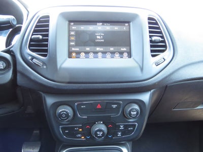2020 Jeep Compass Latitude 2WD