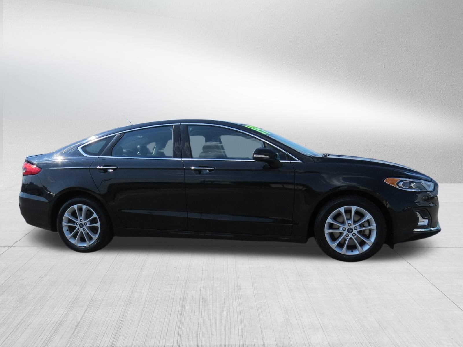 2019 Ford Fusion Energi Titanium