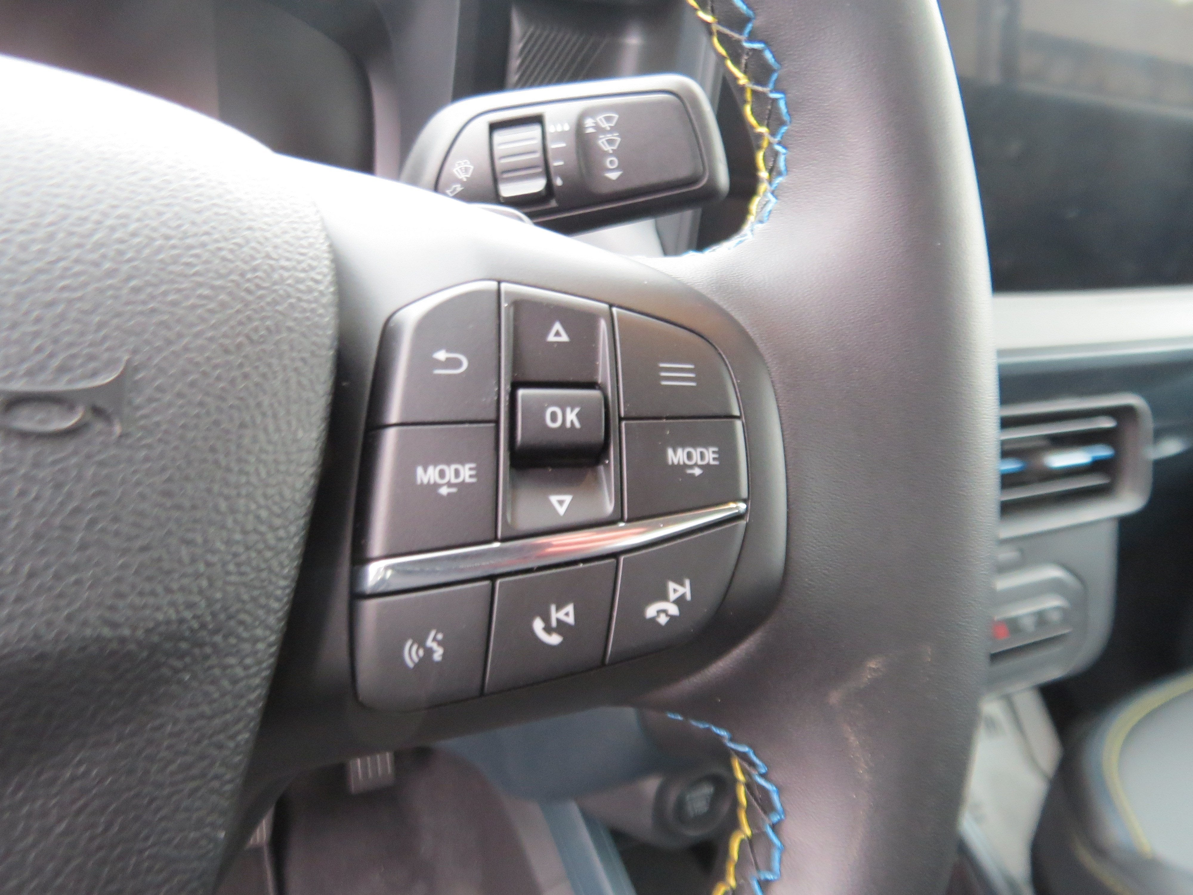 2026 Ford Maverick Lobo Standard AWD SuperCrew