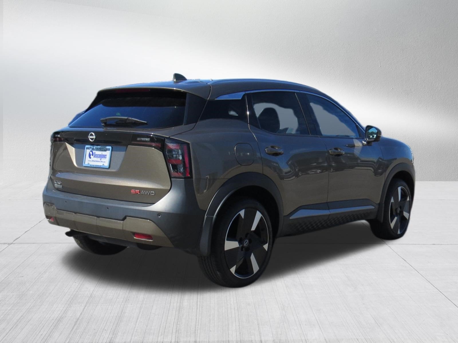 2025 Nissan Kicks SR AWD