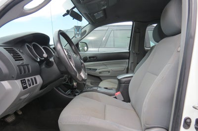 2014 Toyota Tacoma PreRunner 2WD Access Cab