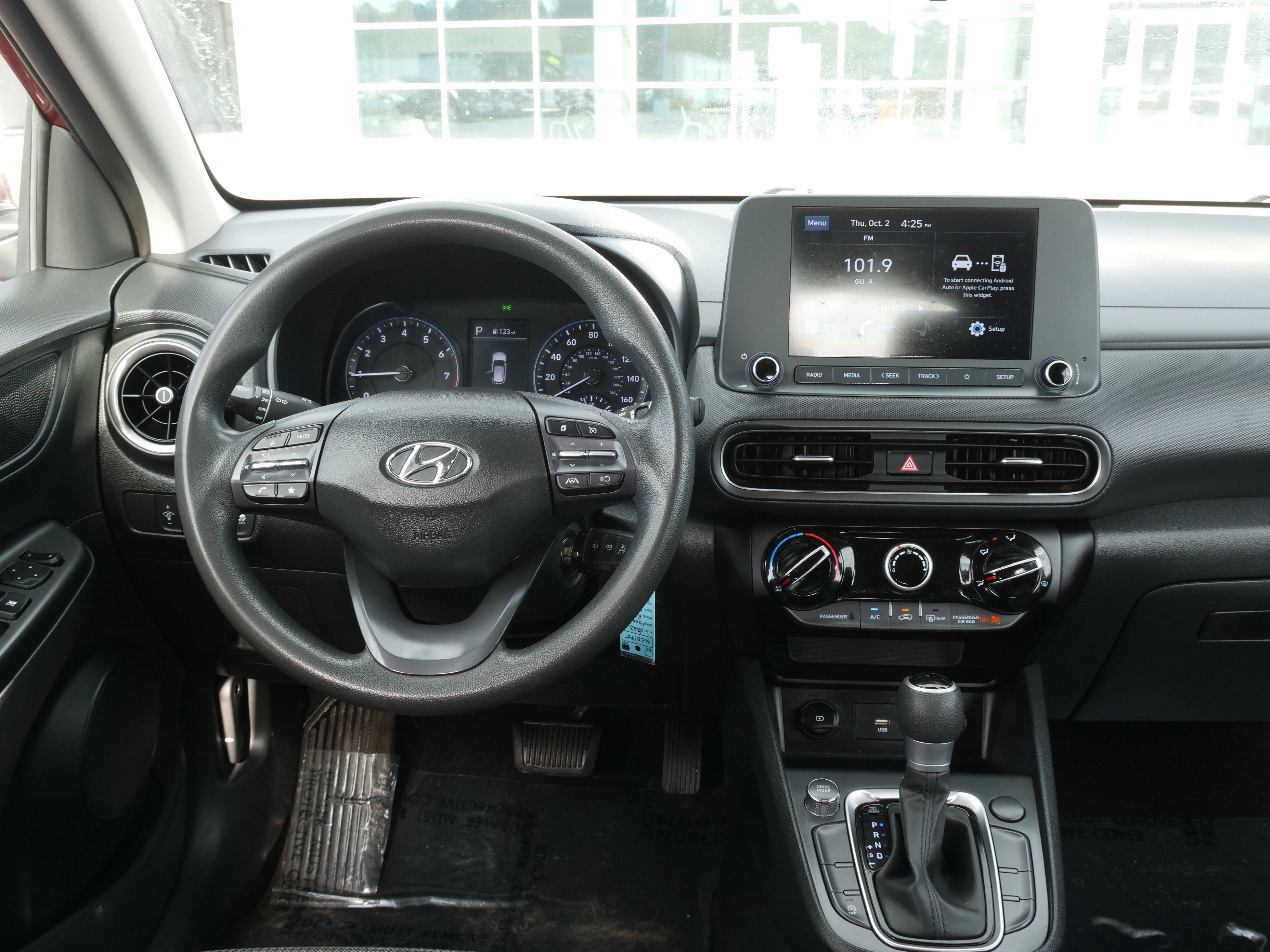 2023 Hyundai Kona SE