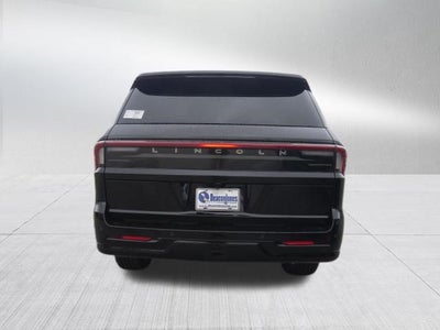 2027 Lincoln Navigator Reserve