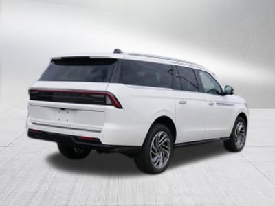2026 Lincoln Navigator L Reserve