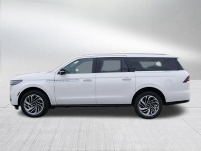 2026 Lincoln Navigator L Reserve