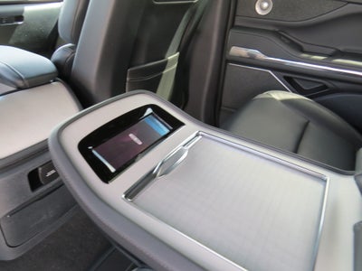 2027 Lincoln Navigator L Reserve