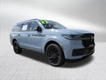 2027 Lincoln Navigator L Reserve