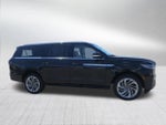 2027 Lincoln Navigator L Reserve