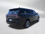 2027 Lincoln Navigator L Reserve