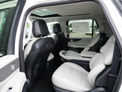 2026 Lincoln Navigator L Reserve
