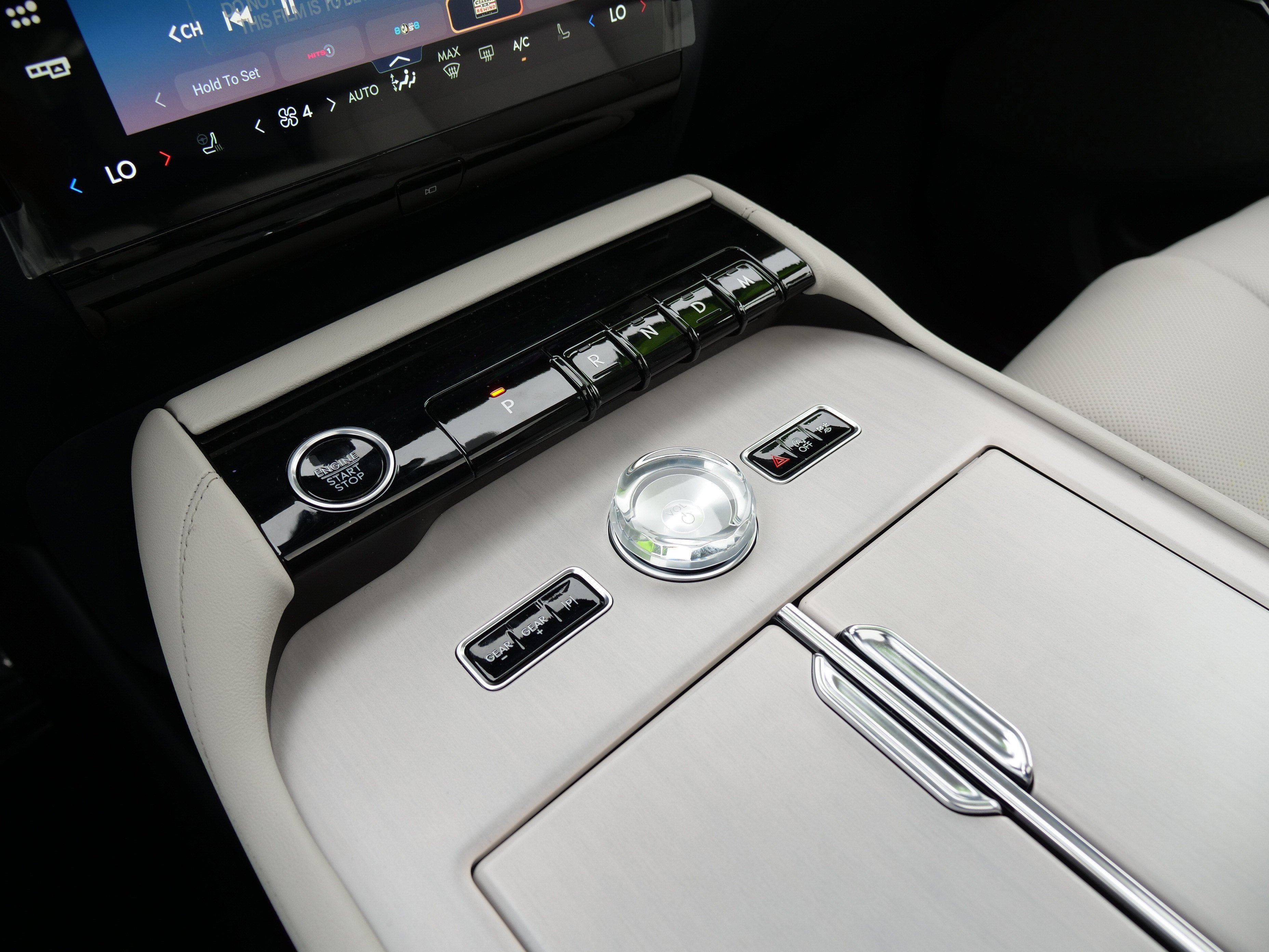 2026 Lincoln Navigator L Reserve