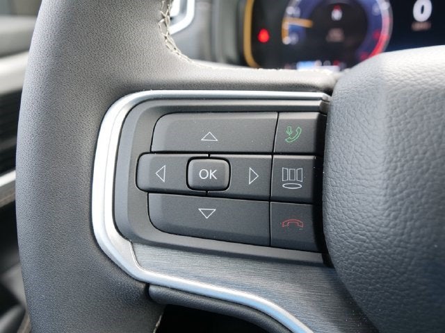 2025 Jeep Wagoneer Base