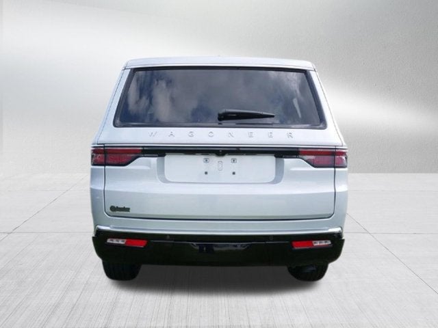 2025 Jeep Wagoneer Base