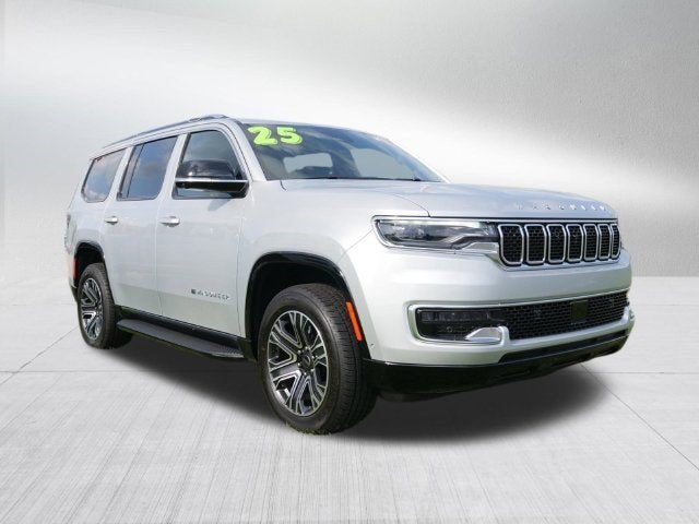 2025 Jeep Wagoneer Base