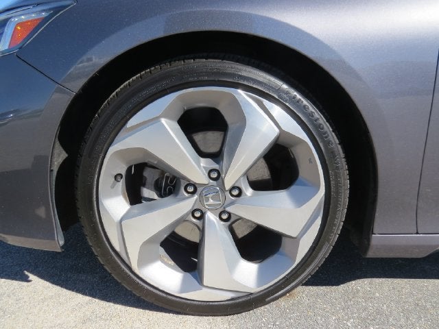 2019 Honda Accord Touring 2.0T