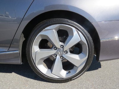 2019 Honda Accord Touring 2.0T
