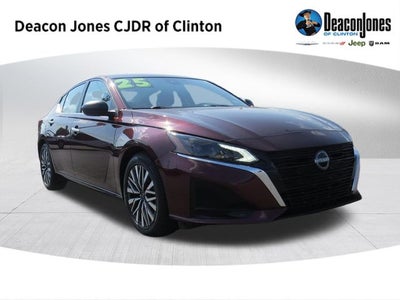 2025 Nissan Altima 2.5 SV