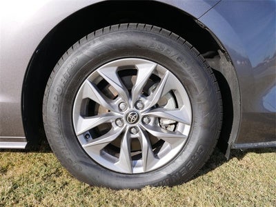 2021 Toyota Sienna XLE 8 Passenger