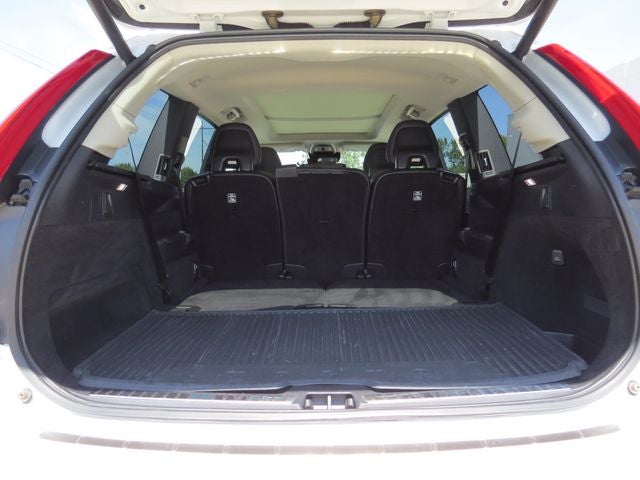 2021 Volvo XC90 T5 Momentum